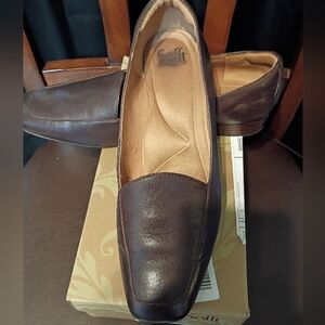 Ladies Classic Brown Leather Loafers